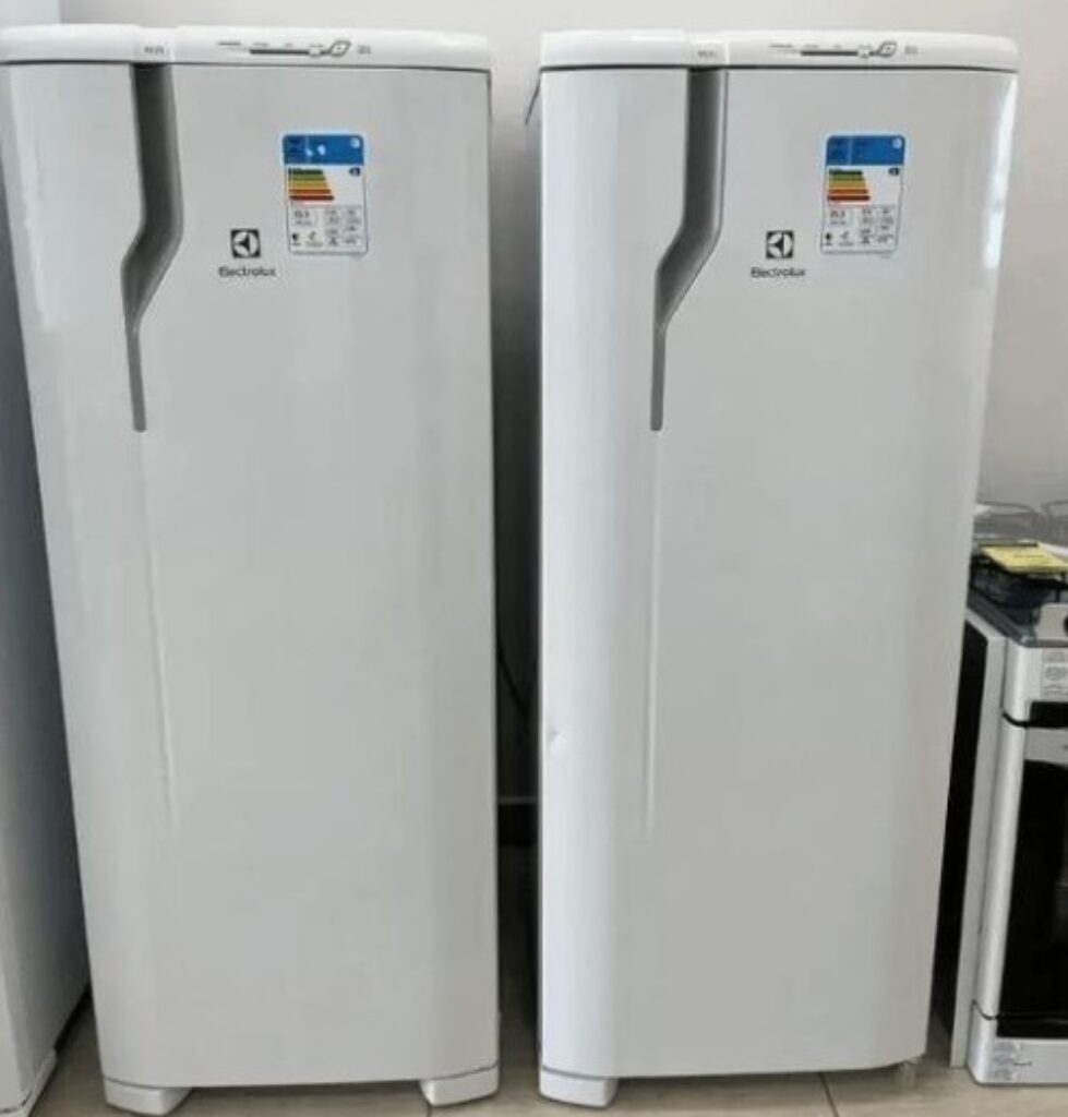 Geladeira-RE31.jpg